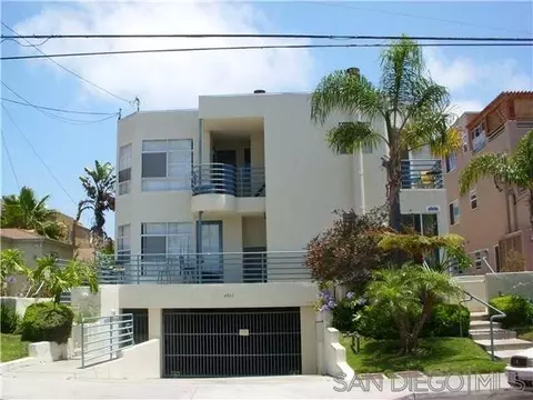 4025 Gresham St #1, San Diego, CA 92109