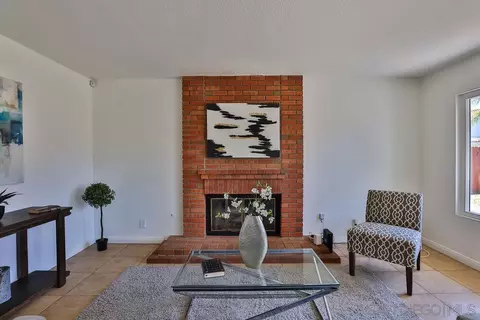 1078 E J St, Chula Vista, CA 91910 photo 5