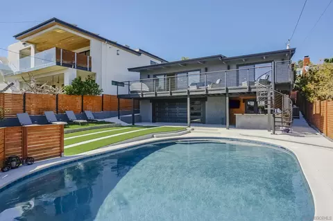 1725 Monmouth Dr, San Diego, CA 92109