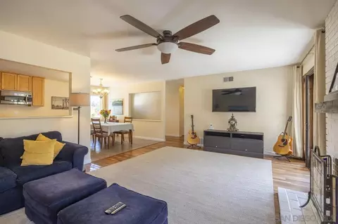 9605 Blarney Ave, Spring Valley, CA 91977 photo 6