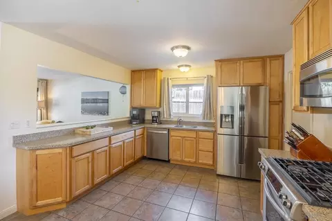 9605 Blarney Ave, Spring Valley, CA 91977 photo 2