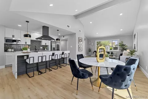 4782 Mount Casas, San Diego, CA 92117