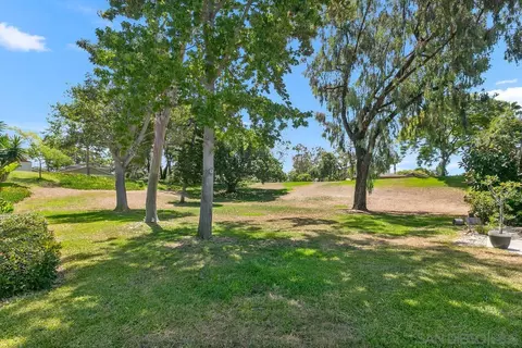 352 Winsome Pl, Encinitas, CA 92024 photo 28