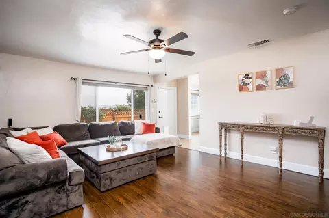 8531 Massery Ln, Santee, CA 92071 photo 6