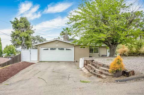 8531 Massery Ln, Santee, CA 92071 photo 4