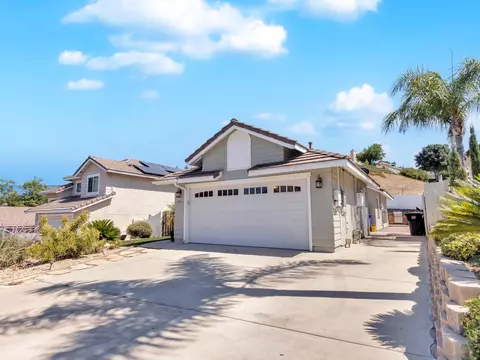 2523 Pimlico Pl, Alpine, CA 91901 photo 2