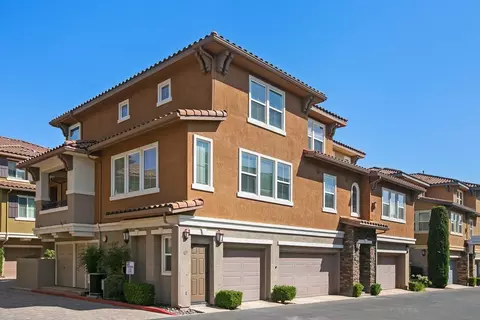 58 Via Sovana, Santee, CA 92071