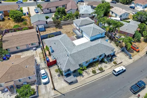6715-6717 N Elman St, San Diego, CA 92111