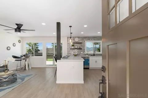 9257 Ruffin Rd, Santee, CA 92071 photo 2
