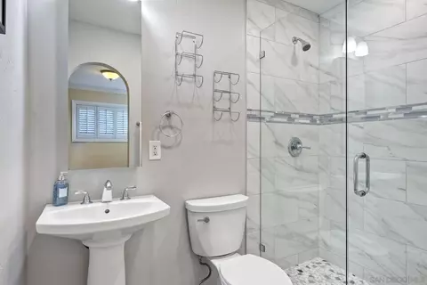 4380 Maple Ave, La Mesa, CA 91941 photo 16