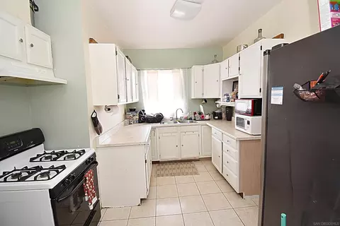 3231-33 Webster Ave, San Diego, CA 92113 photo 3