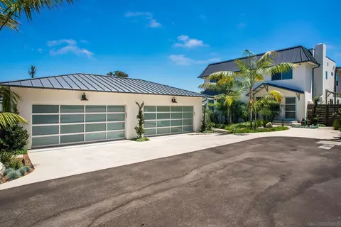 129 W Jason St, Encinitas, CA 92024 photo 2
