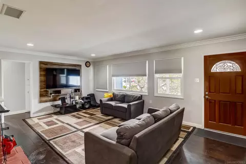 510 Moss St, Chula Vista, CA 91911