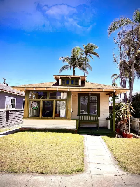 4856 Saratoga Ave, San Diego, CA 92107