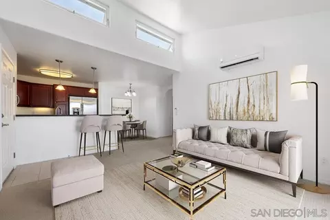 5252 Balboa Arms Dr #220, San Diego, CA 92117