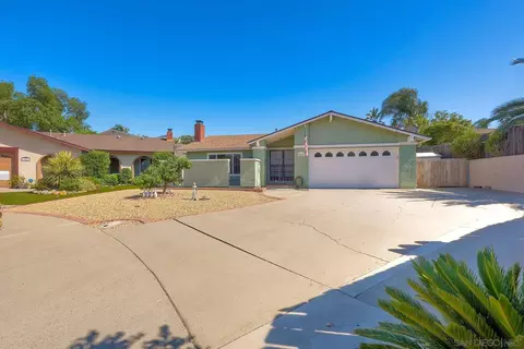1443 Cottonwood Ct, San Marcos, CA 92069
