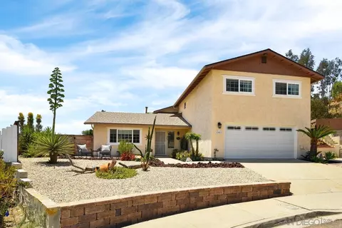 12423 Rosey Rd, El Cajon, CA 92021 photo 2