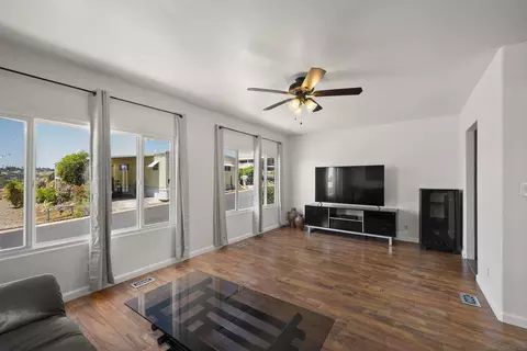 1815 Sweetwater Rd #60, Spring Valley, CA 91977 photo 5