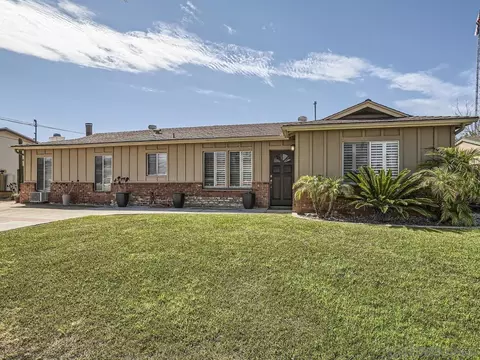 9421 Pike Rd, Santee, CA 92071