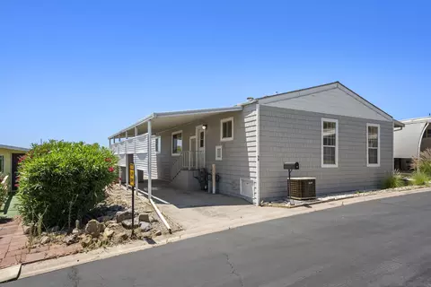 1815 Sweetwater Rd #90, Spring Valley, CA 91977