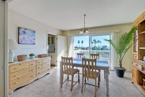 2456 Summit Dr, Escondido, CA 92025 photo 13