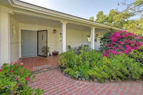 2456 Summit Dr, Escondido, CA 92025 photo 5