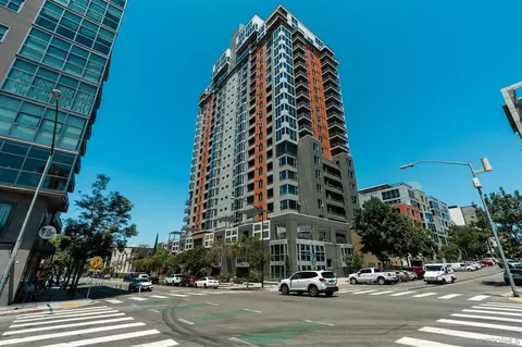 300 W Beech St #404, San Diego, CA 92101