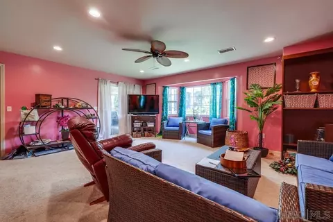 1657 Tarleton St, Spring Valley, CA 91977 photo 6