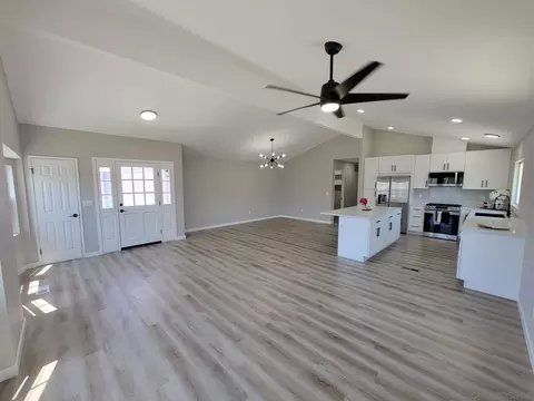 15935 Spring Oaks Rd #49, El Cajon, CA 92021 photo 2