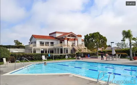 1484 Caminito Solidago, La Jolla, CA 92037 photo 4