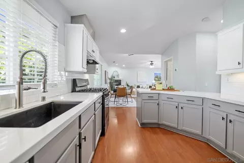 1354 Elm Ave, Imperial Beach, CA 91932