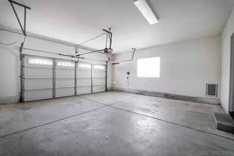 1354 Elm Ave, Imperial Beach, CA 91932 photo 33