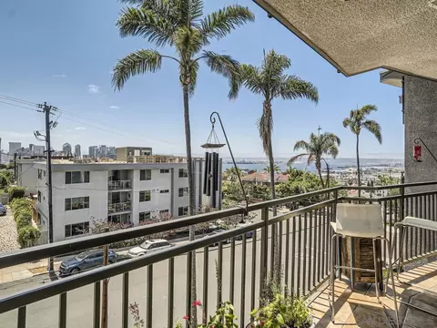 2414 Front St #28, San Diego, CA 92101