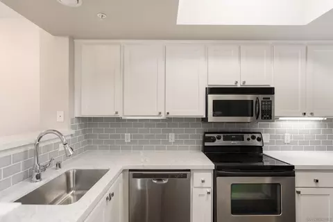 2400 5th Ave #236, San Diego, CA 92101
