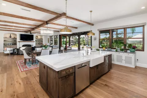 1202 Via Zamia, Encinitas, CA 92024 photo 5