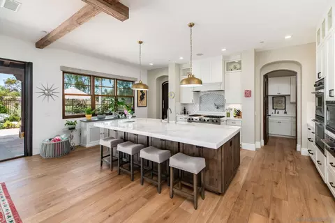 1202 Via Zamia, Encinitas, CA 92024 photo 4