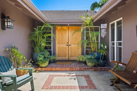 14277 Minorca Cv, Del Mar, CA 92014 photo 2