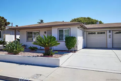 3663 Seaflower Ln, Oceanside, CA 92056 photo 2