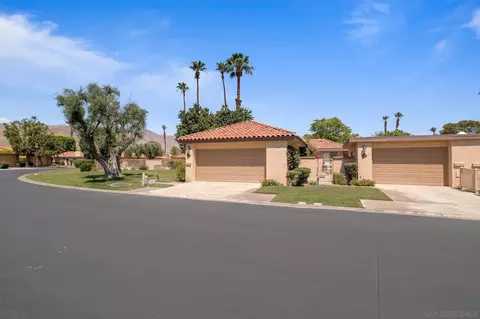 33 Malaga Dr, Rancho Mirage, CA 92270