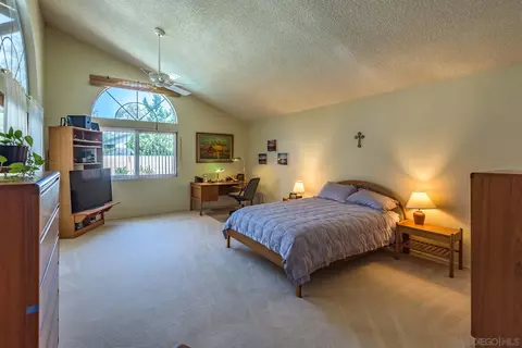 4084 Risa Ct, San Diego, CA 92124 photo 17