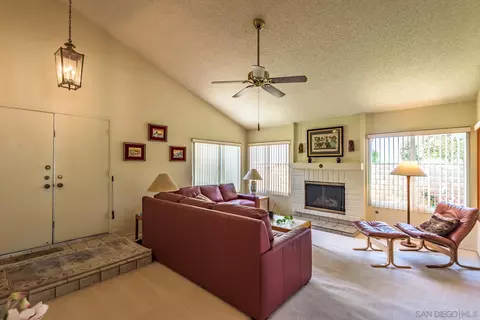 4084 Risa Ct, San Diego, CA 92124 photo 8
