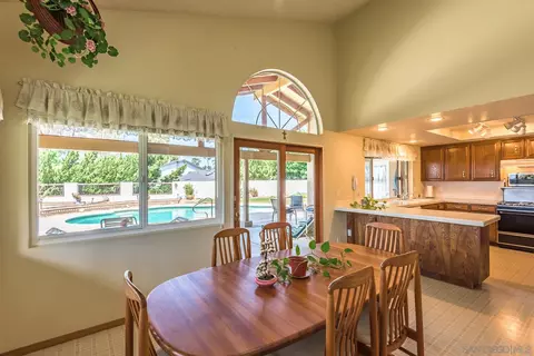 4084 Risa Ct, San Diego, CA 92124 photo 12