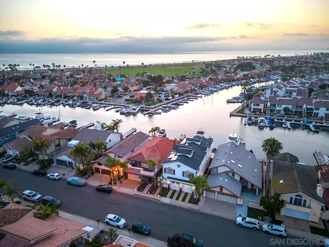 33 Blue Anchor Cay Rd, Coronado, CA 92118 photo 3