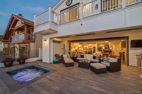 33 Blue Anchor Cay Rd, Coronado, CA 92118 photo 2
