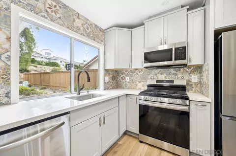 3342 Par Dr, Oceanside, CA 92056 photo 6