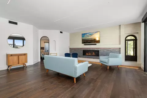 2416 Dresden Pl, La Jolla, CA 92037 photo 10