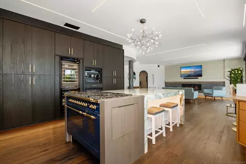 2416 Dresden Pl, La Jolla, CA 92037 photo 7