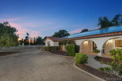 34020 Madera De Playa, Temecula, CA 92592