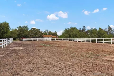 34020 Madera De Playa, Temecula, CA 92592 photo 24