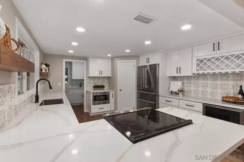 34020 Madera De Playa, Temecula, CA 92592 photo 9